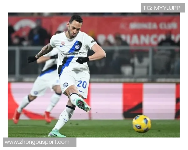 意甲最新战报科莫逆袭尤文升至第五国米那不勒斯罗马同分争夺激烈 意甲最新战报科莫逆袭尤文升至第五国米那不勒斯罗马同分争夺激烈