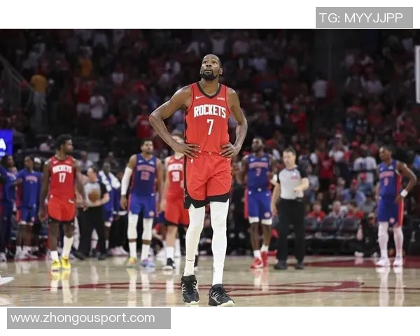 乌度卡称赞戴维森在场上决策能力期待他在球队的表现