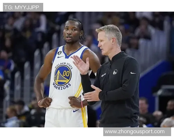 库明加回应续约争议称现场球迷与网络评论者看法截然不同