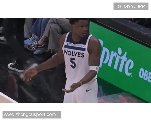 拼尽全力!戈贝尔全能表现助球队赢得关键胜利 拼尽全力!戈贝尔全能表现助球队赢得关键胜利