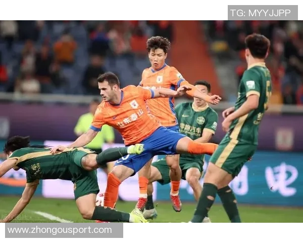 半场战报浙江与泰山战成平局瓦科制造点球却错失机会黄政宇与卡列洛各入一球